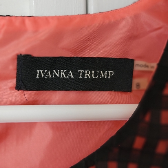 IVANKA TRUMP Cropped Tank Blouse, Size 8 - Picture 8 of 11